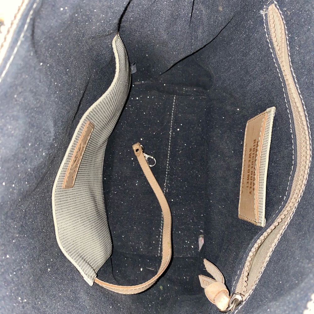 Blue Jag Sling in great condition!